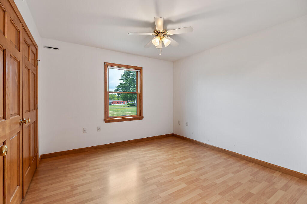 242 China Road Winslow, ME 04901 - Photo 26 of 38 Bedroom 2