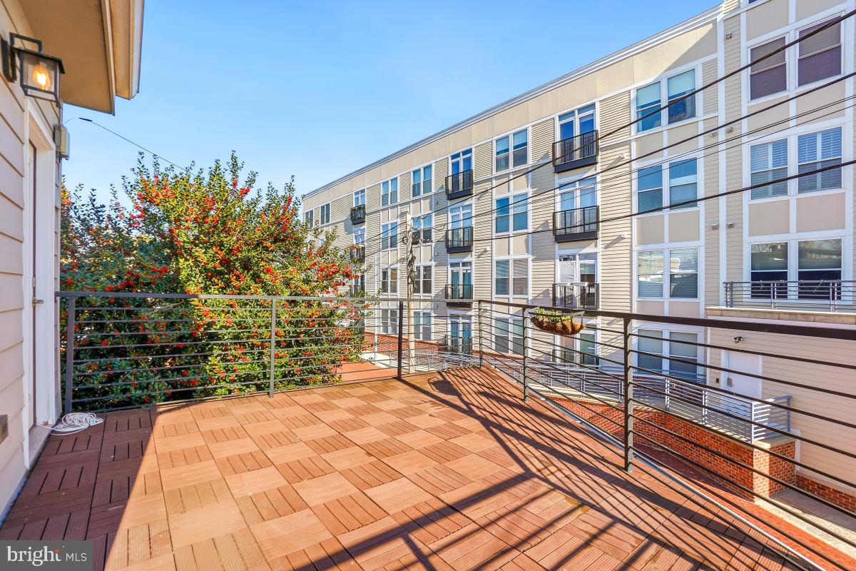 750 13th Street Southeast Washington, DC 20003 - Photo 34 of 47