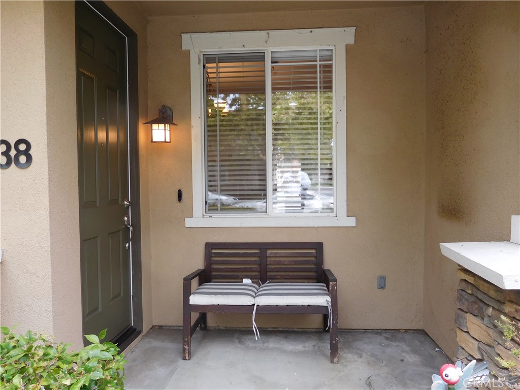 38 Garrison Loop Ladera Ranch, CA 92694 - Photo 3 of 35 Gallery Image 3
