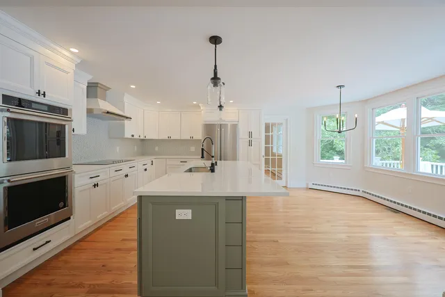 $1,299,000 | 7 Highfield Drive, Sandwich, MA 02563