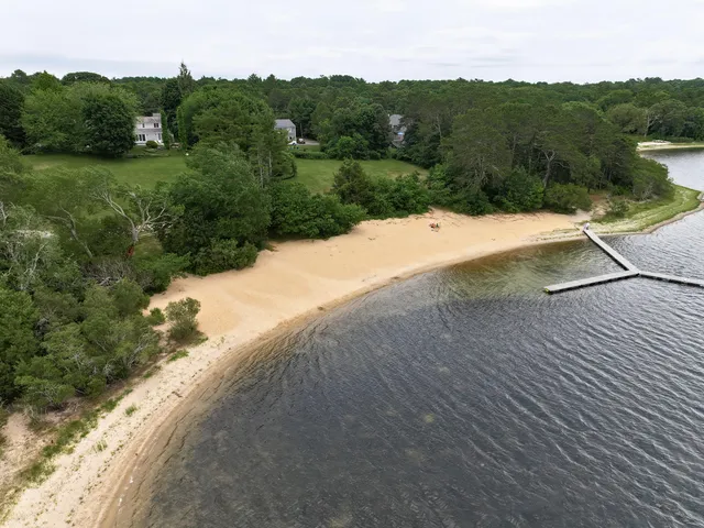 $1,299,000 | 7 Highfield Drive, Sandwich, MA 02563