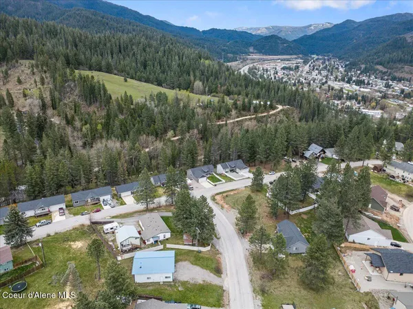 $450,000 | 302 Rio Vista Street, Osburn, ID 83849