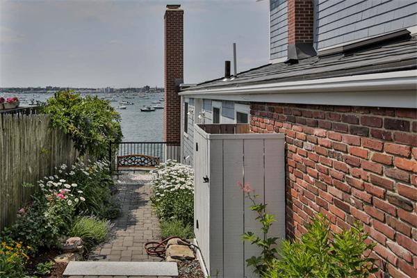 95 Pitman Road Marblehead, MA 01945 - Photo 9 of 27