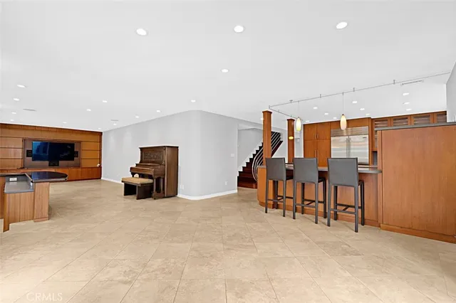 $2,390,000 | 19331 Tomlee Avenue, Torrance, CA 90503