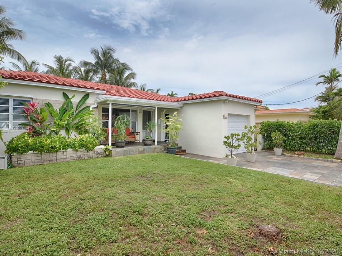 9040 Abbott Avenue Surfside, FL 33154 - Photo 10 of 26