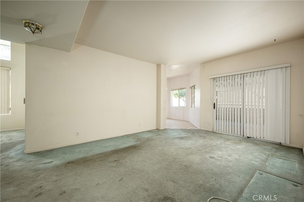 21420 South Perry Street Carson, CA 90745 - Photo 17 of 35