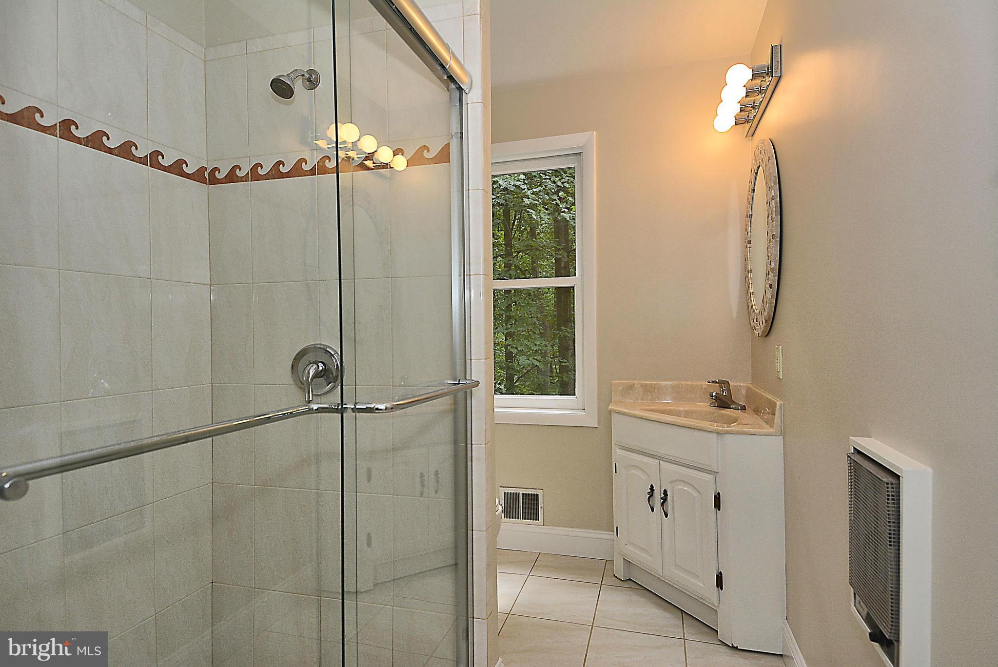 312 Stonington Road Silver Spring, MD 20902 - Photo 13 of 30 Full Bath on Main Level