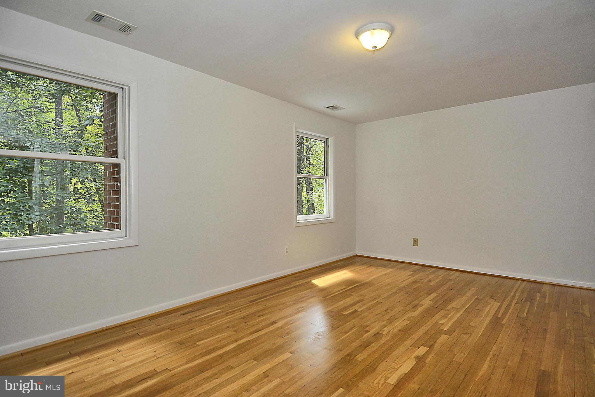312 Stonington Road Silver Spring, MD 20902 - Photo 16 of 30 Bedroom 2 Upper Level
