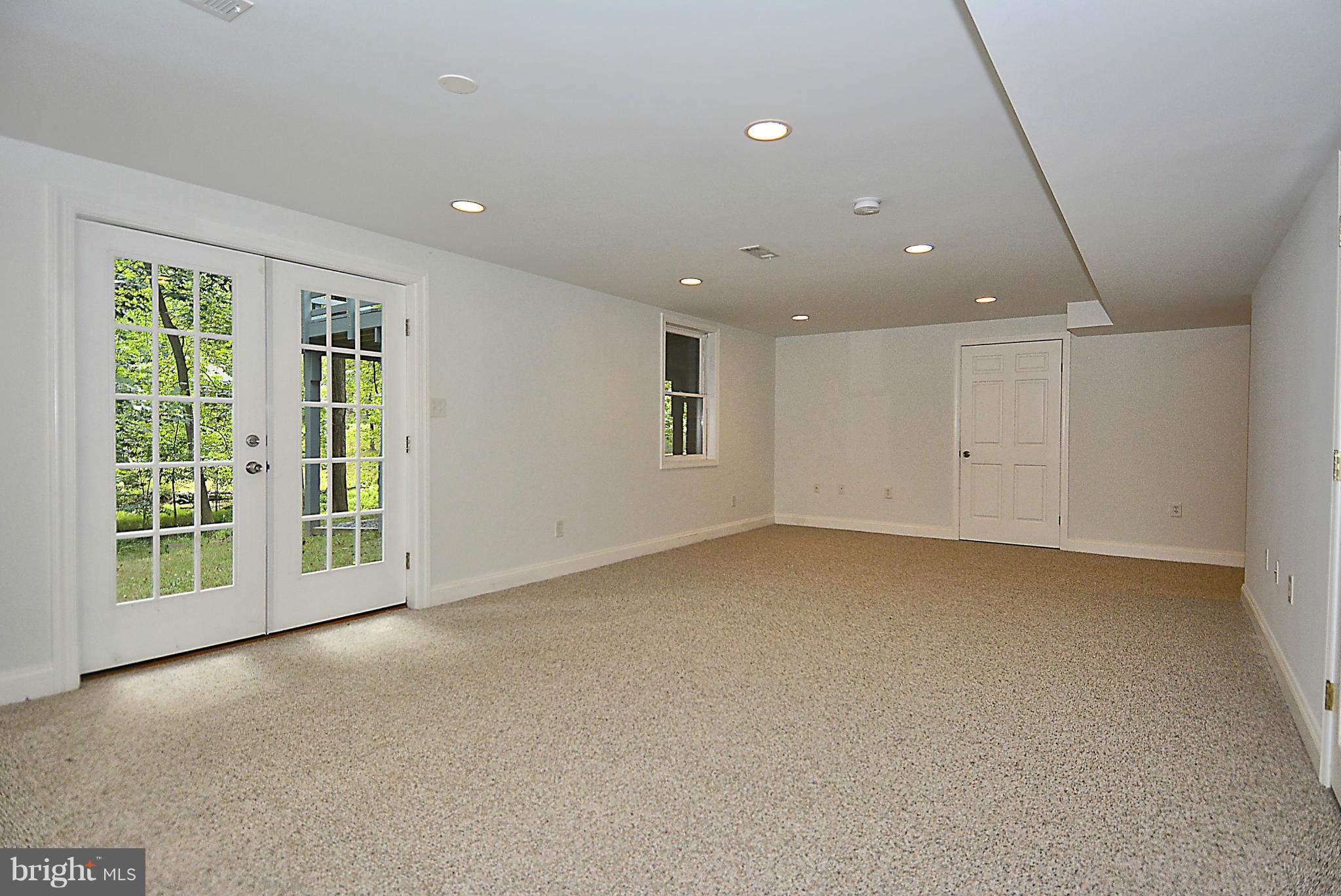 312 Stonington Road Silver Spring, MD 20902 - Photo 20 of 30 Recreation Room