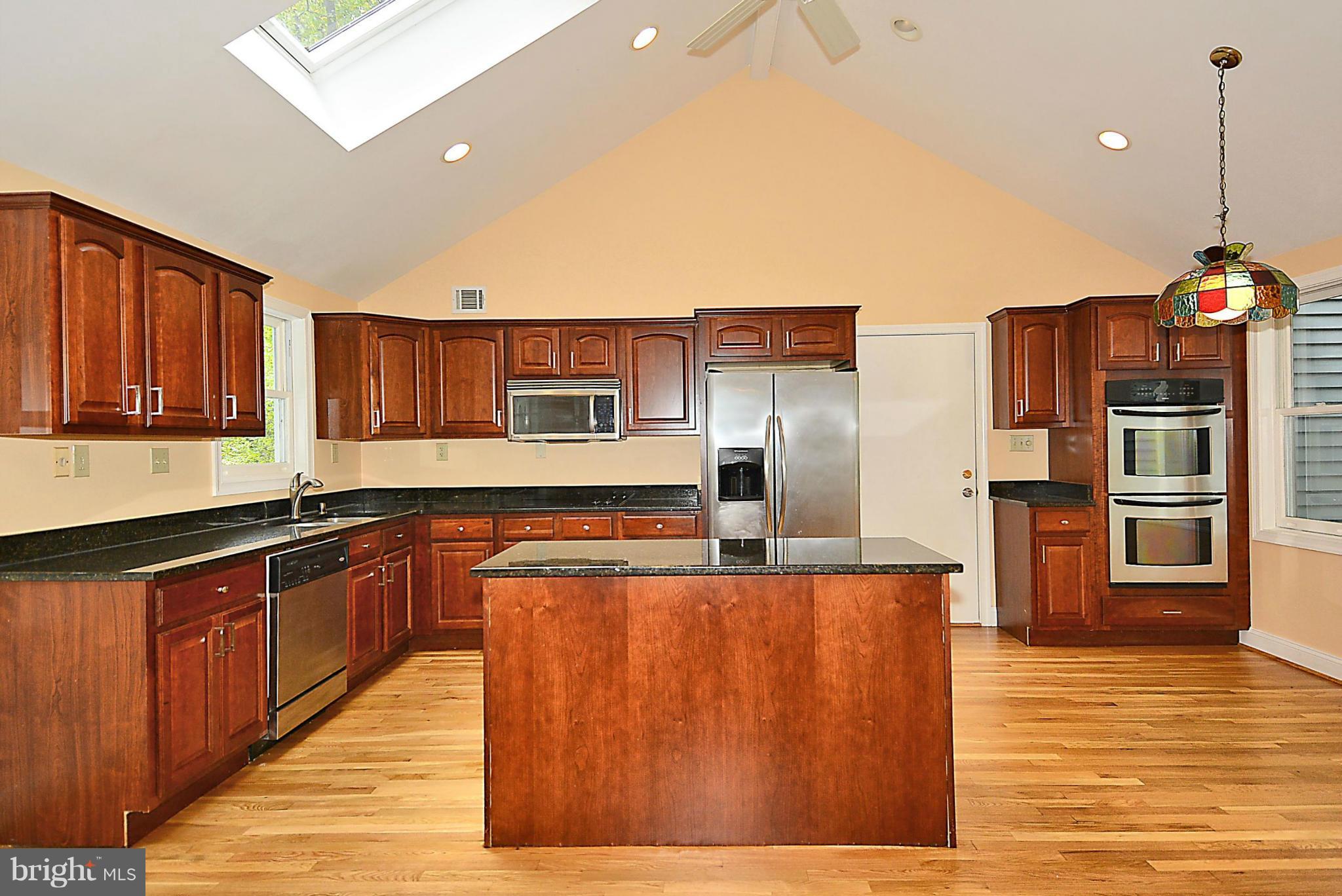 312 Stonington Road Silver Spring, MD 20902 - Photo 10 of 30 Kitchen