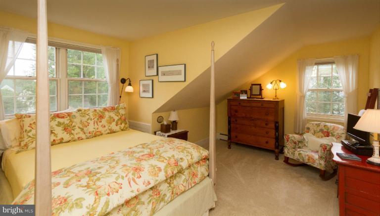 257 Long Point Road Crownsville, MD 21032 - Photo 29 of 30 Bedroom