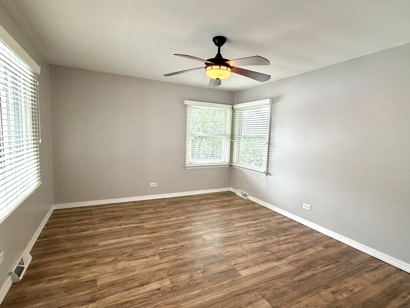 33517 North Greentree Road Grayslake, IL 60030 - Photo 10 of 15