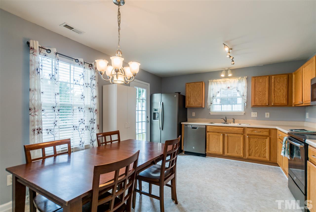 3808 Buck Ridge Court Raleigh, NC 27616 - Photo 10 of 28