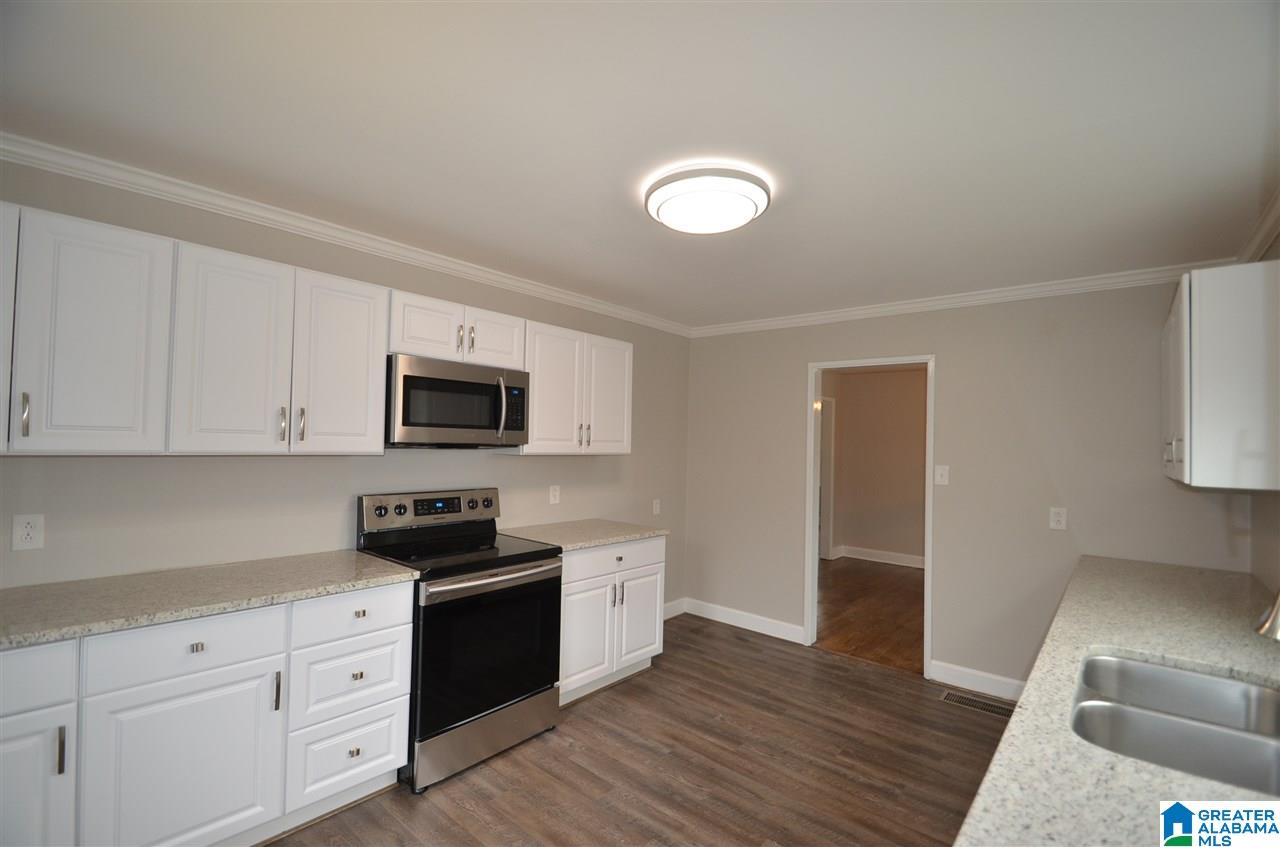 8169 Rugby Avenue Birmingham, AL 35206 - Photo 9 of 23
