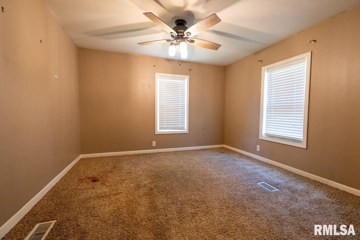 1923 Stonefort Road Stonefort, IL 62987 - Photo 12 of 33