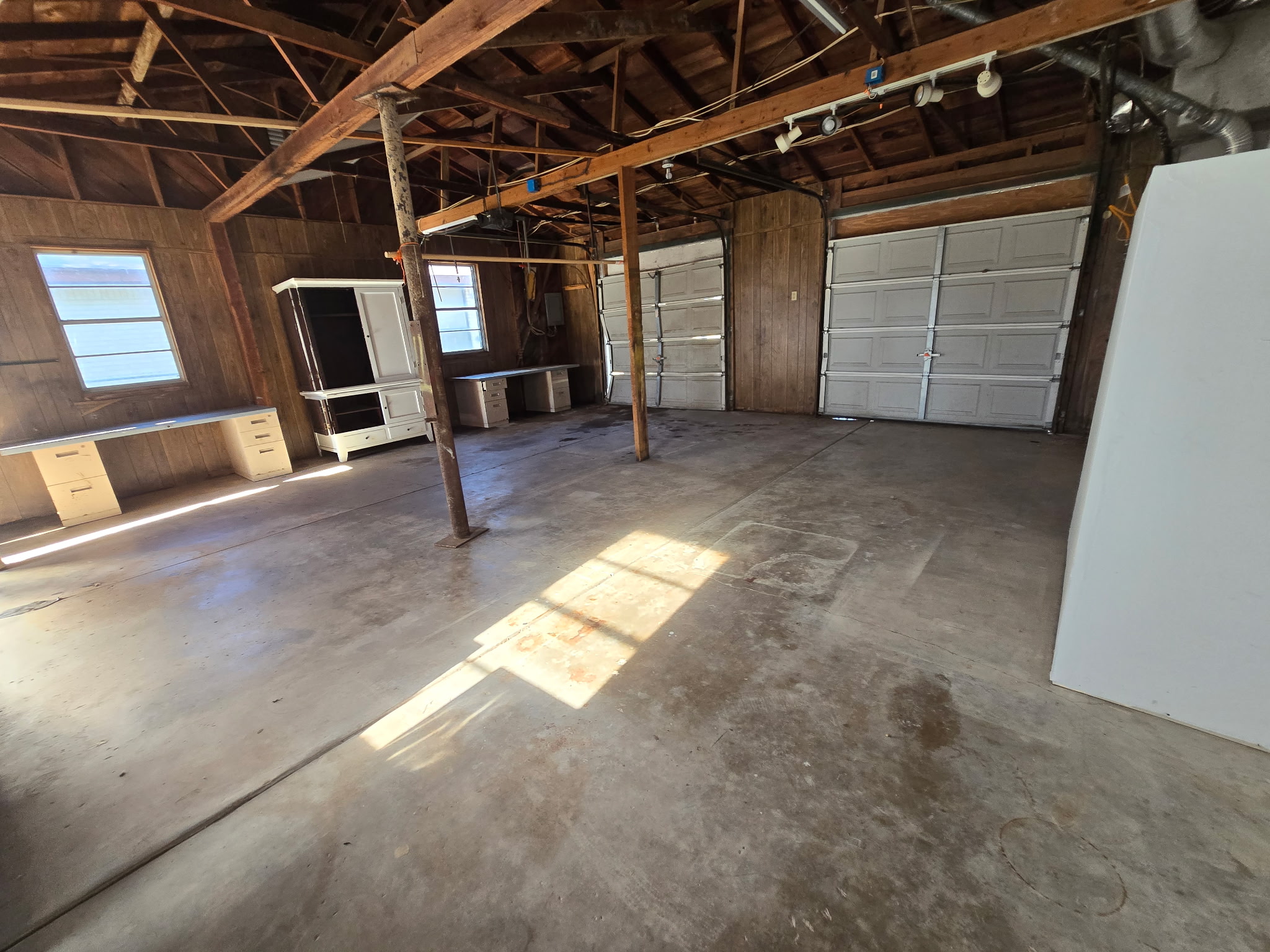 305 North 5th Street Thorndale, TX 76577 - Photo 20 of 20 a view of a room with wooden floor