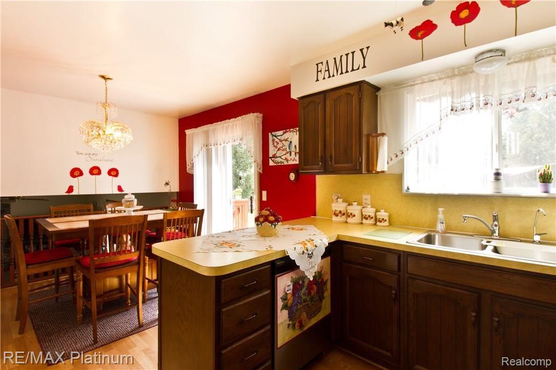 1266 Peavy Road Howell, MI 48843 - Photo 24 of 47 IMG_0620.JPG