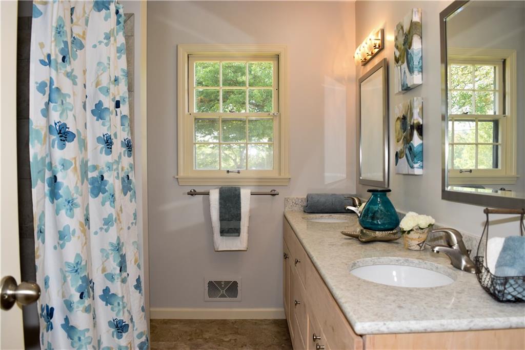6337 Harbridge Road Indianapolis, IN 46220 - Photo 20 of 29