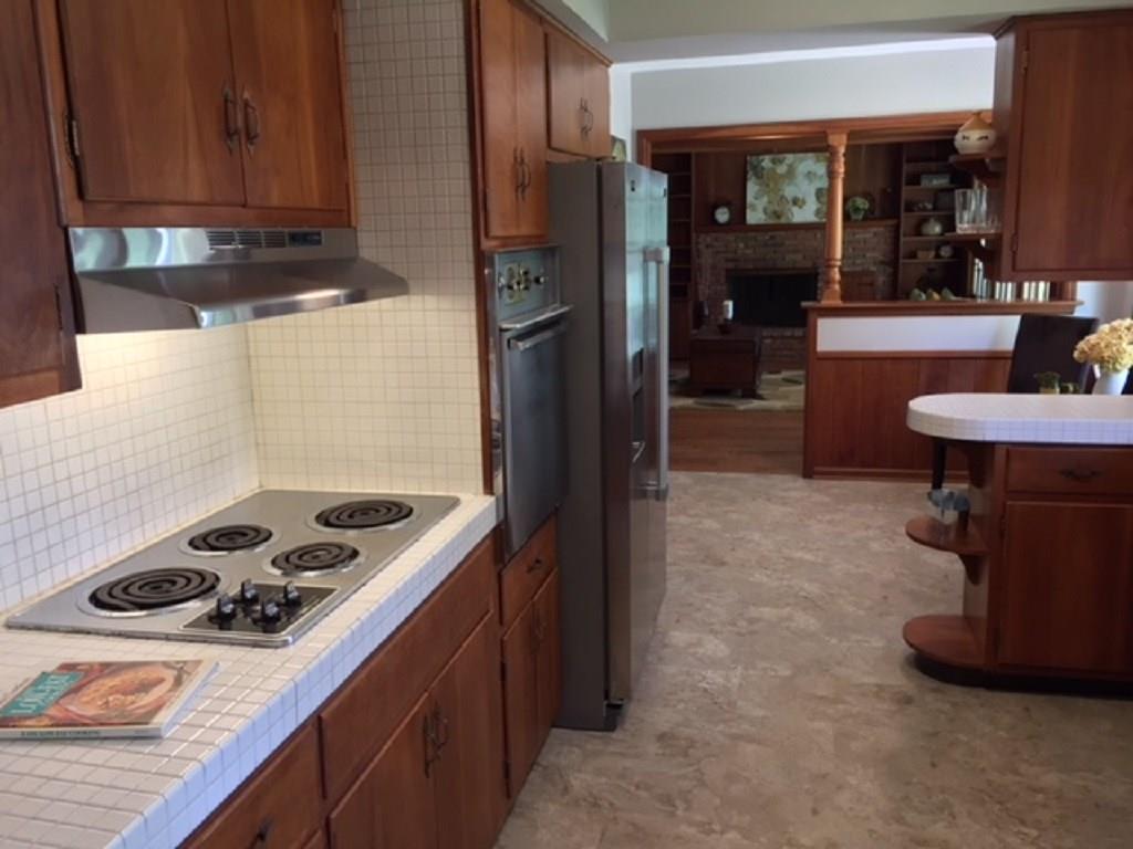 6337 Harbridge Road Indianapolis, IN 46220 - Photo 8 of 29