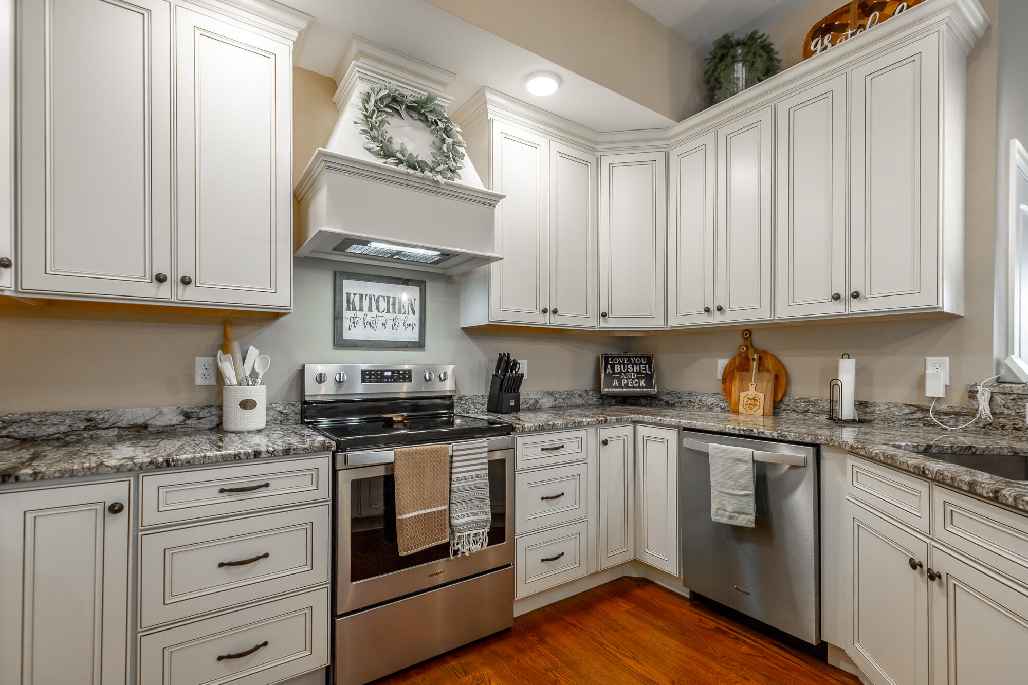 686 Ginger Lake Drive Rock Spring, GA 30739 - Photo 18 of 93 Kitchen