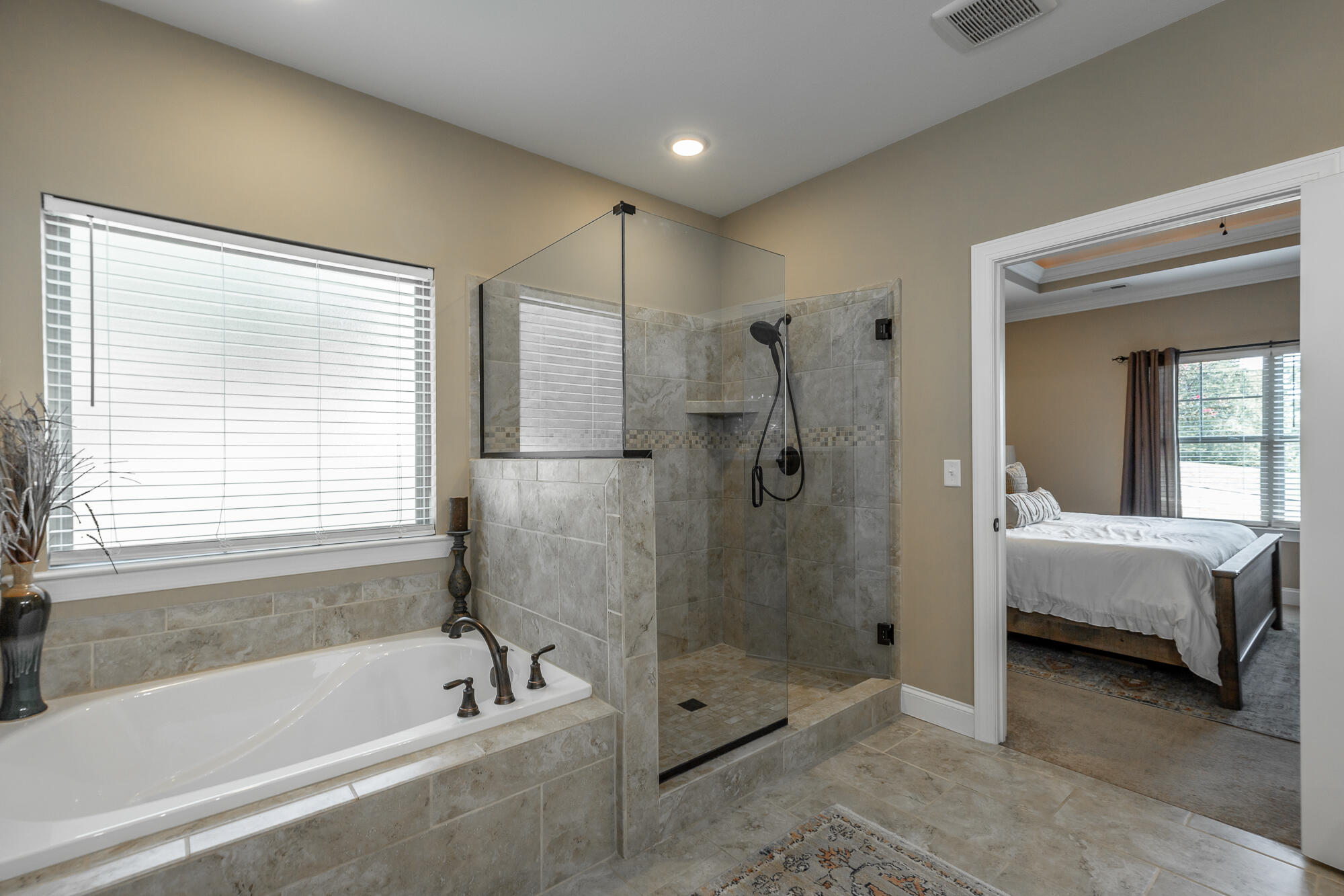 686 Ginger Lake Drive Rock Spring, GA 30739 - Photo 29 of 93 Leading into Master Bath