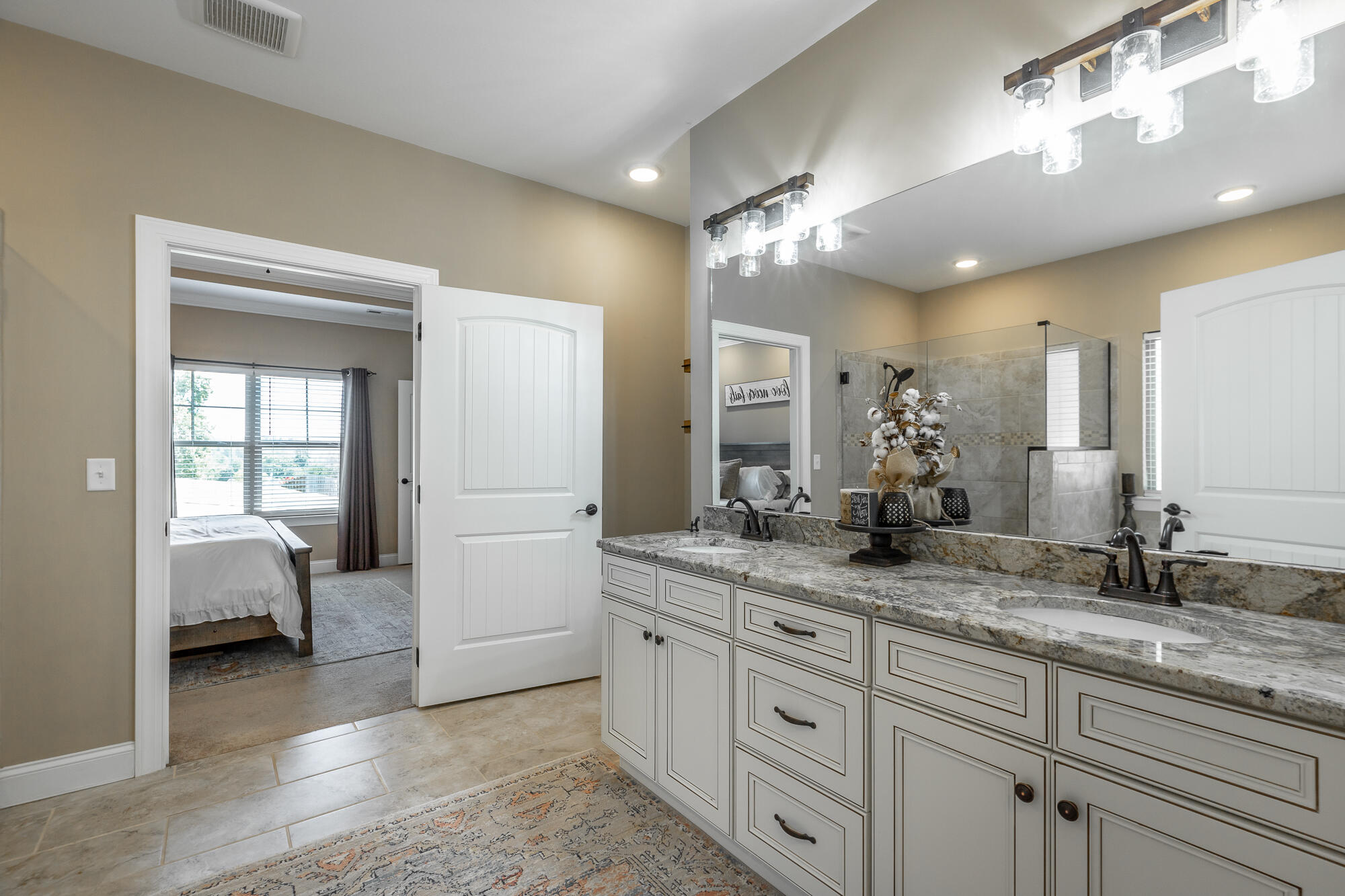 686 Ginger Lake Drive Rock Spring, GA 30739 - Photo 30 of 93 His and Her Vanities