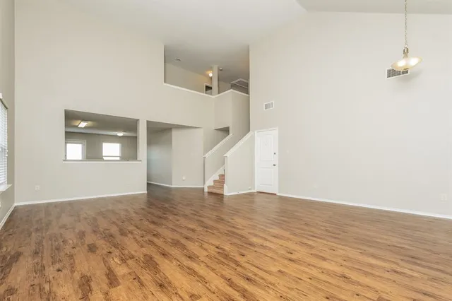 $2,020 | 223 Thoroughbred Street, Waxahachie, TX 75165