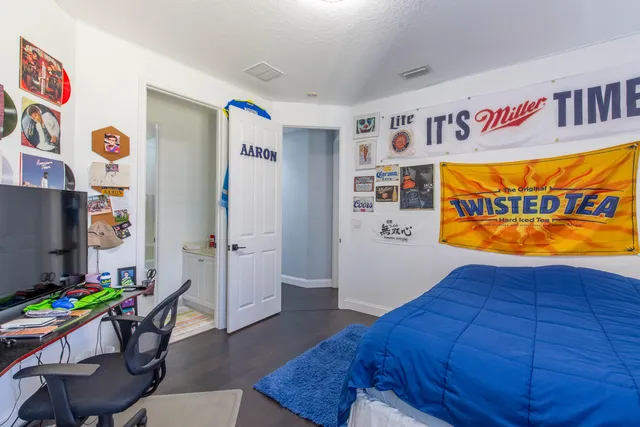 $9,500 | 9760 Roche Place, Wellington, FL 33414