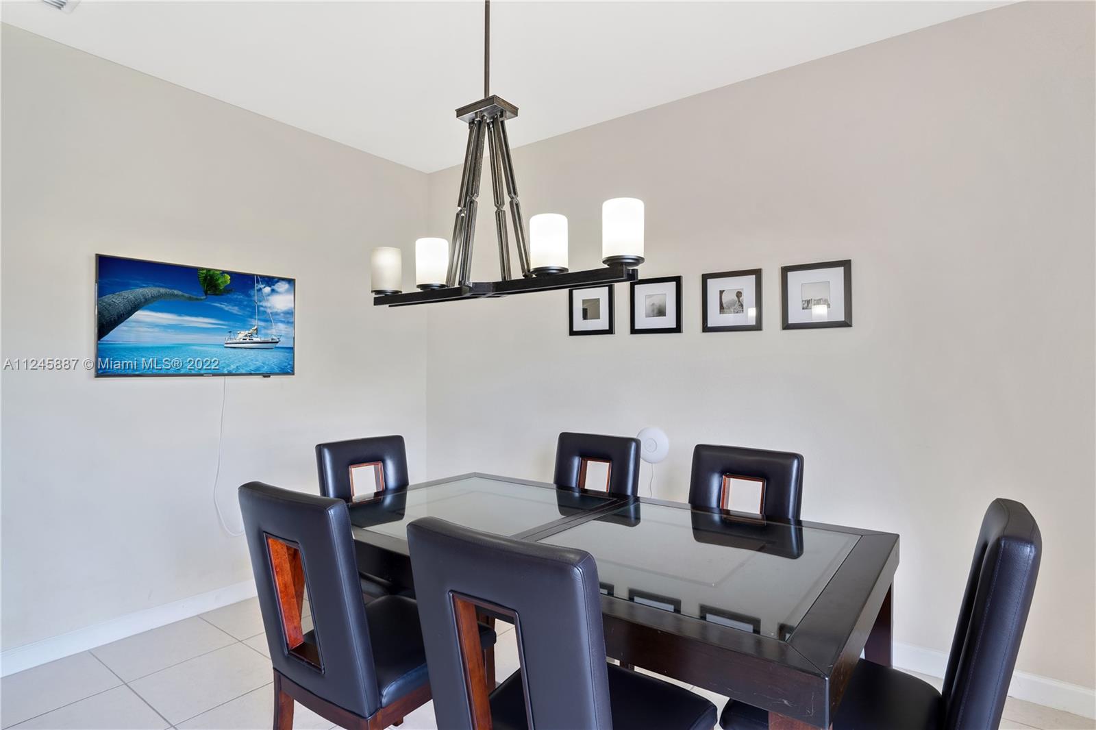 4243 Southwest 164th Path, Unit 4243 Miami, FL 33185 - Photo 8 of 31 Gallery Image 8