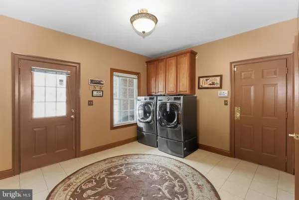 $1,495,000 | 16655 Macnaughton Court, Purcellville, VA 20132