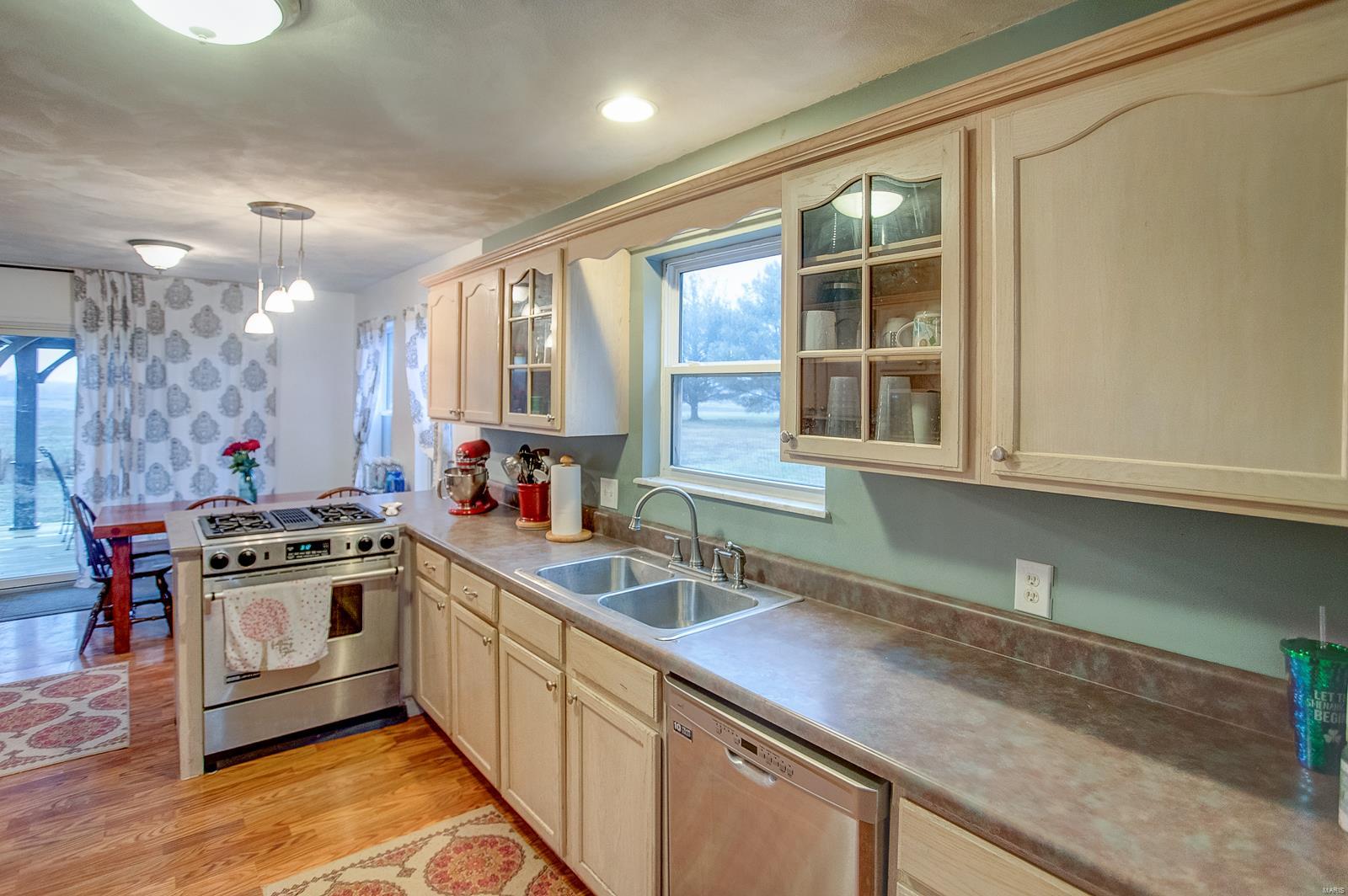 753 State Rte 4 St. Jacob, IL 62281 - Photo 4 of 24