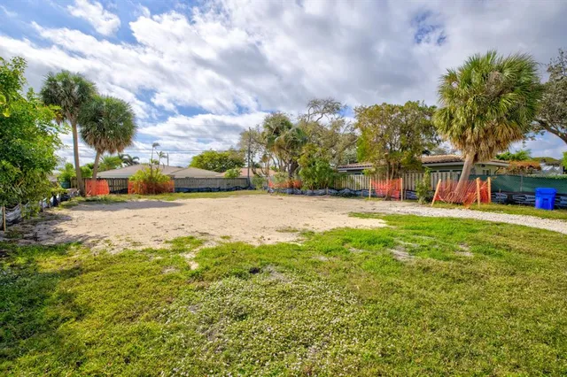 $1,174,000 | 254 Capri Avenue, Lauderdale-by-the-Sea, FL 33308