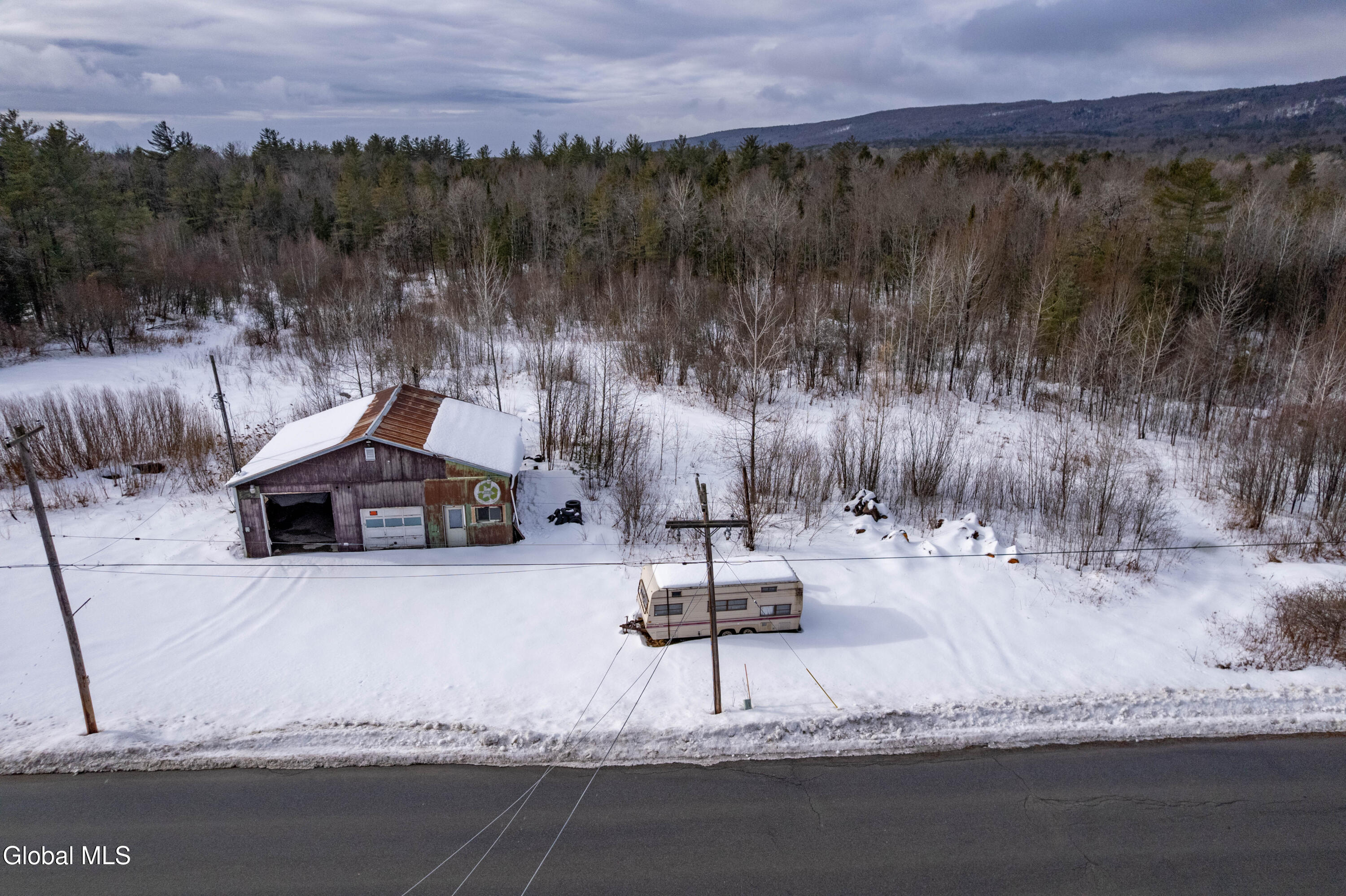 163 Jackson Summit Road Mayfield, NY 12117 - Photo 6 of 28 2-163 Jackson Summit