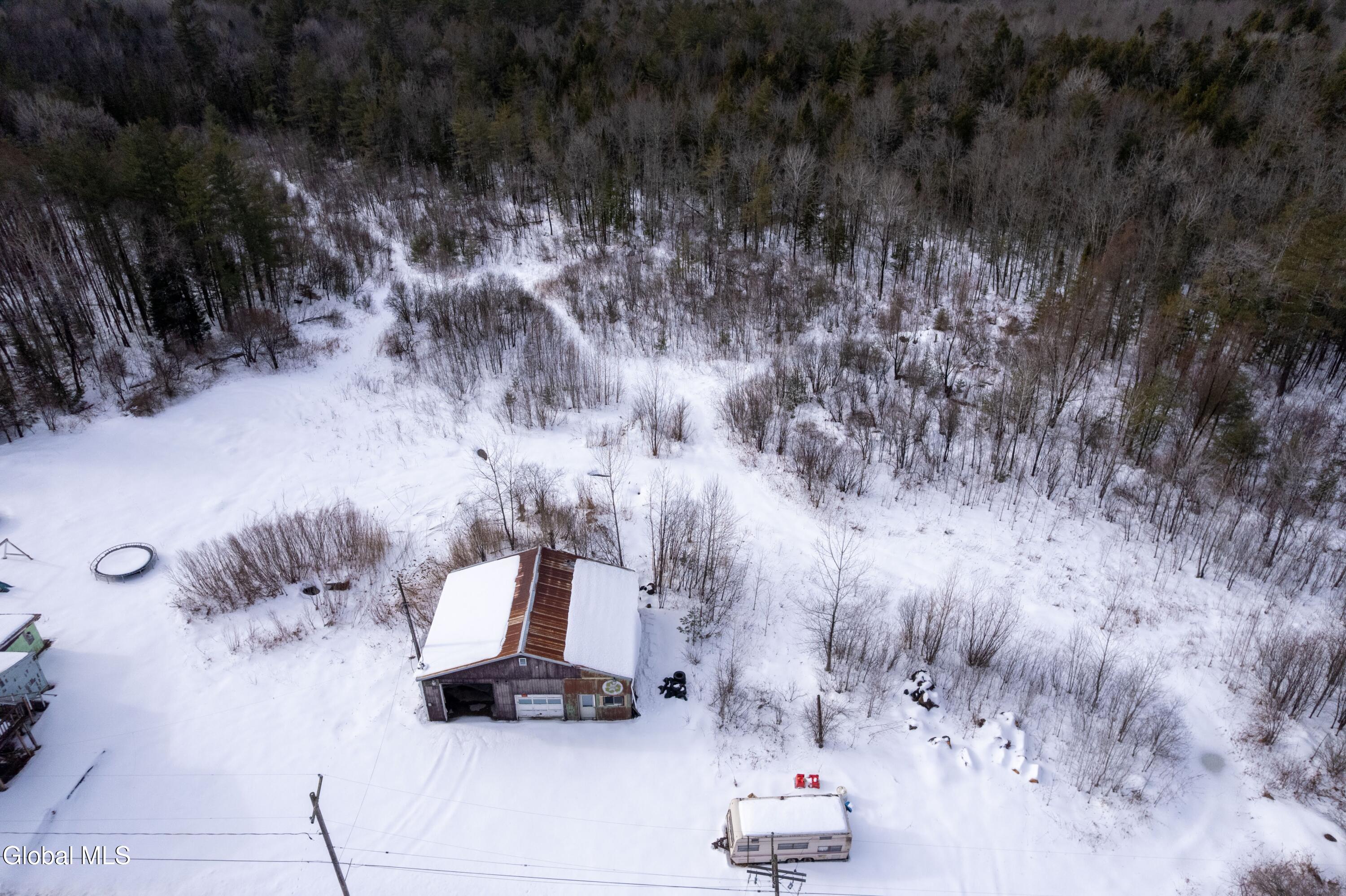 163 Jackson Summit Road Mayfield, NY 12117 - Photo 7 of 28 3-163 Jackson Summit