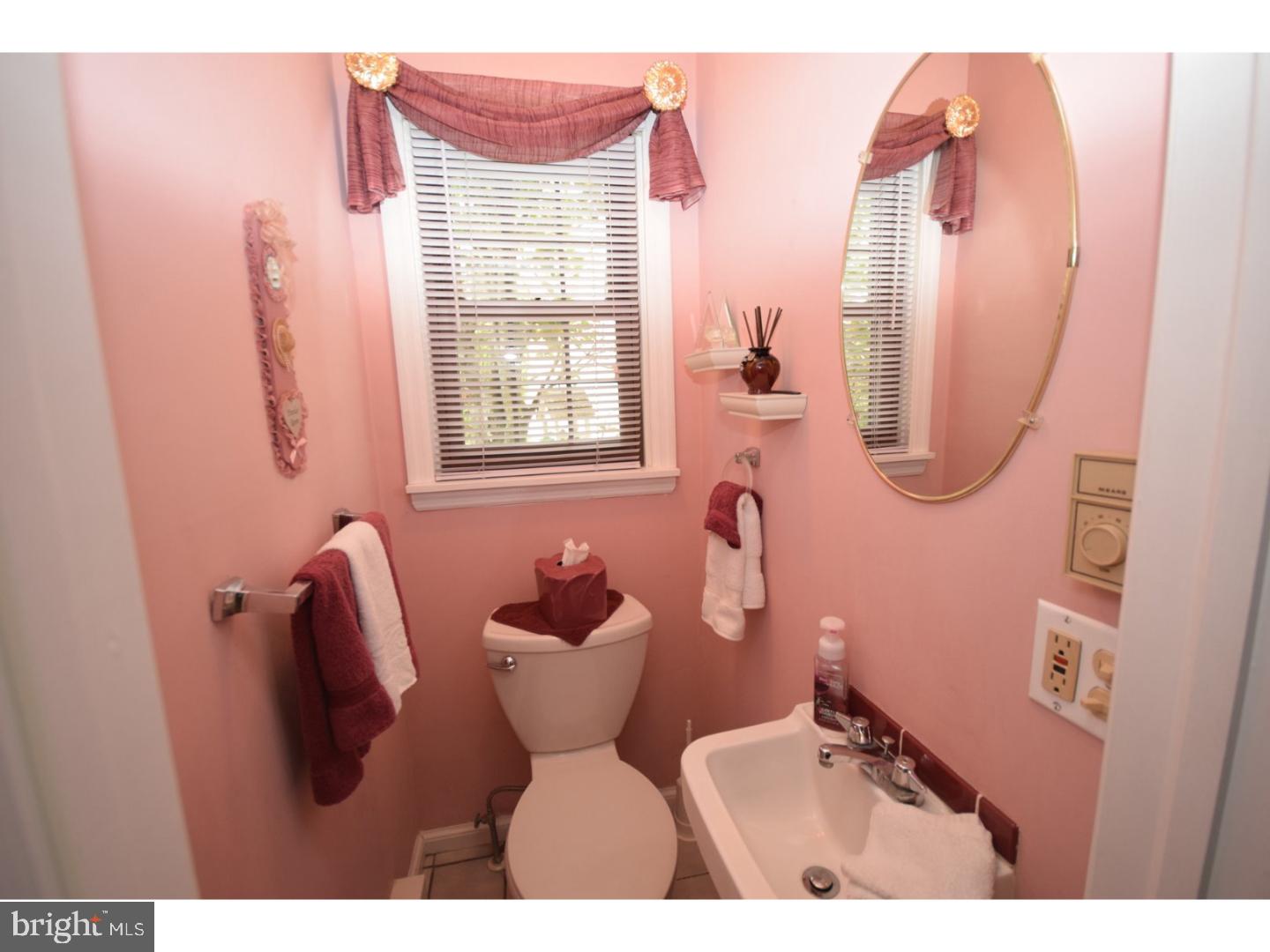 104 Grandview Road Springfield, PA 19064 - Photo 11 of 24 Half Bath