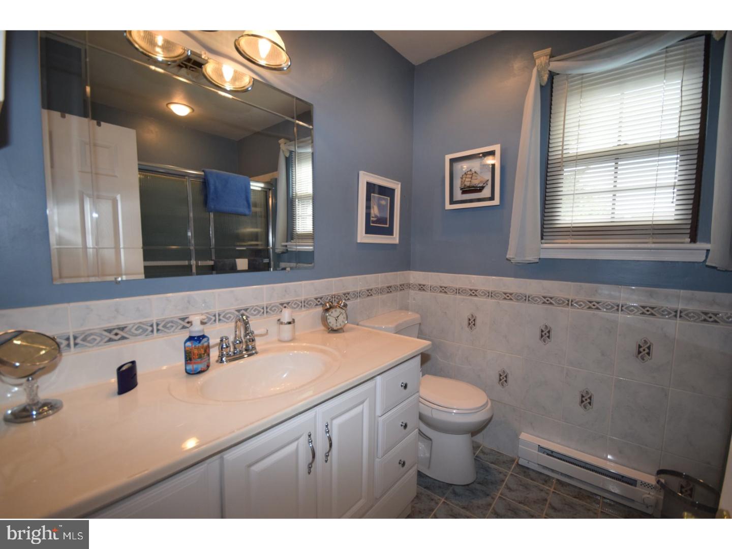 104 Grandview Road Springfield, PA 19064 - Photo 22 of 24 Bathroom