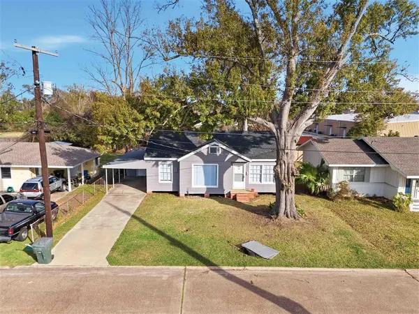 $125,000 | 521 East Oak Lane, Lake Charles, LA 70605