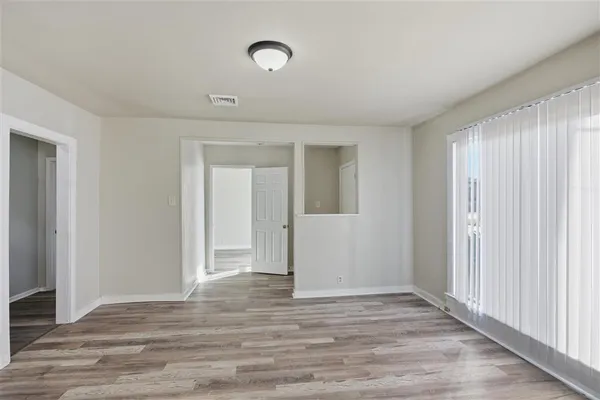 $125,000 | 521 East Oak Lane, Lake Charles, LA 70605