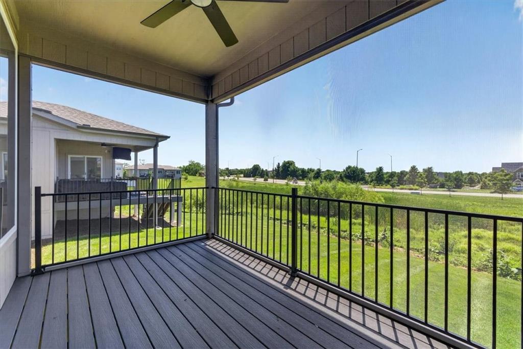 9468 Shady Bend Road Lenexa, KS 66227 - Photo 17 of 58