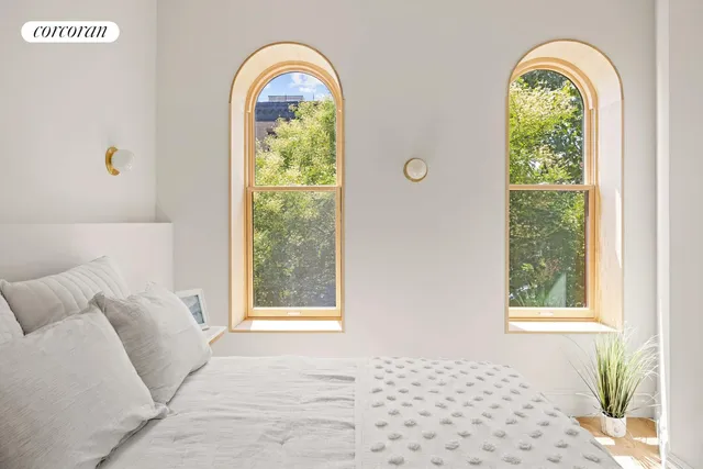 $2,695,000 | 383 MacDonough Street | Bedford-Stuyvesant