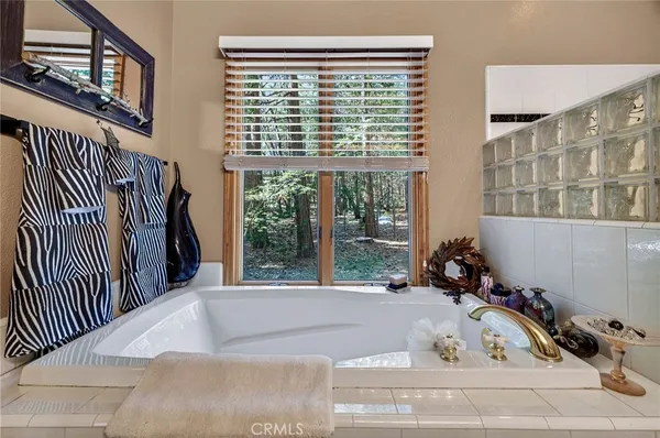 $649,900 | 62 Hollow Oak Lane, Chico, CA 95973