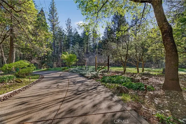 $649,900 | 62 Hollow Oak Lane, Chico, CA 95973