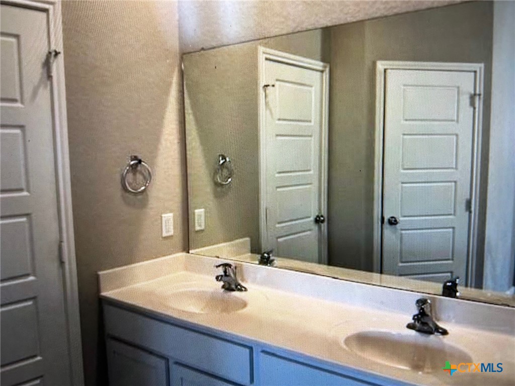 1109 Elm Fall Fall, Unit FALL Seguin, TX 78155 - Photo 12 of 20
