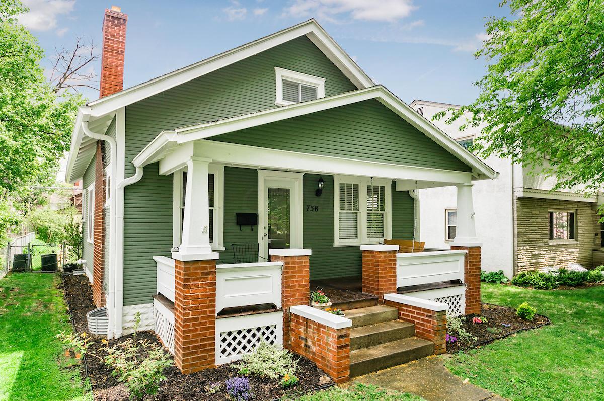 758 South Cassingham Road Columbus, OH 43209 - Photo 2 of 39