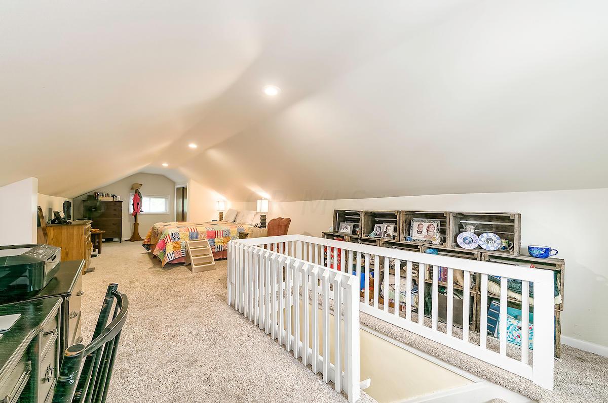 758 South Cassingham Road Columbus, OH 43209 - Photo 24 of 39