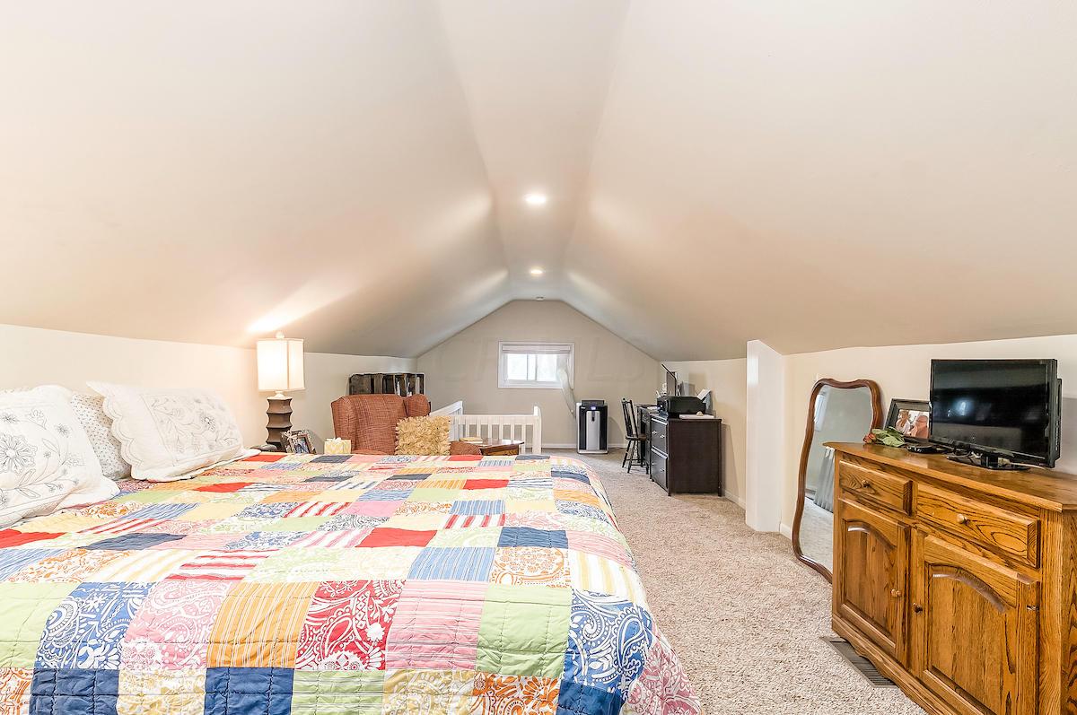 758 South Cassingham Road Columbus, OH 43209 - Photo 30 of 39
