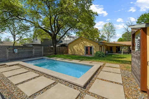 $895,000 | 7501 Grover Avenue, Austin, TX 78757