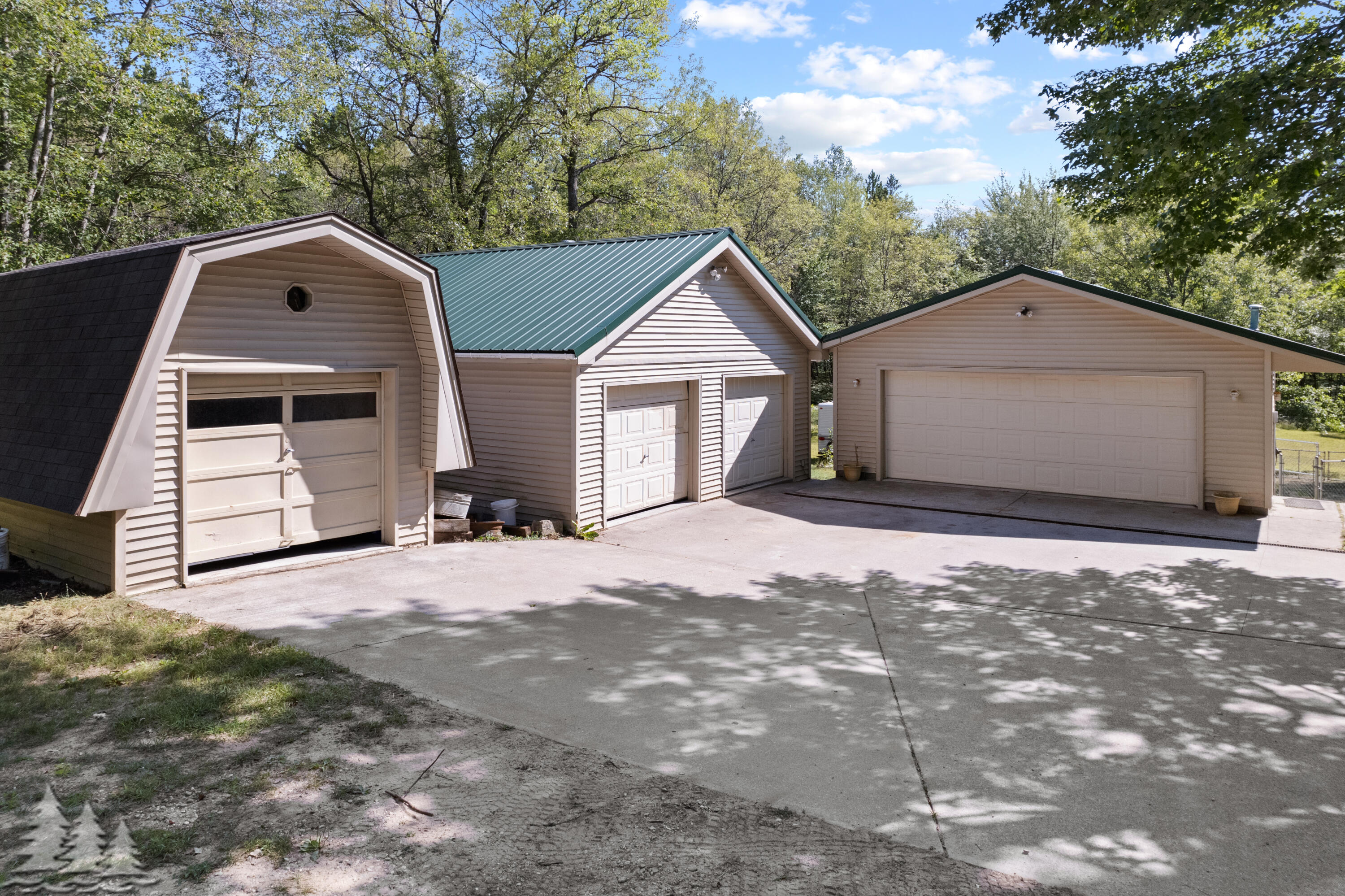 5561 West Miller Road Lewiston, MI 49756 - Photo 24 of 33 Gallery Image 24