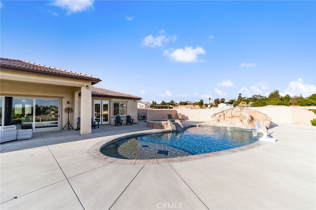 16105 Perry Heights Drive Riverside, CA 92504 - Photo 46 of 60