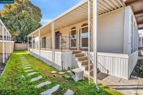 $225,000 | 2122 Dalis Drive, Concord, CA 94520